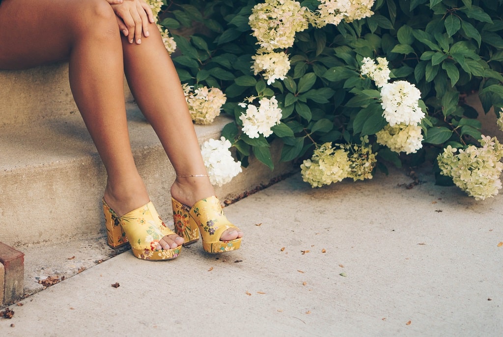 woman's smooth legs