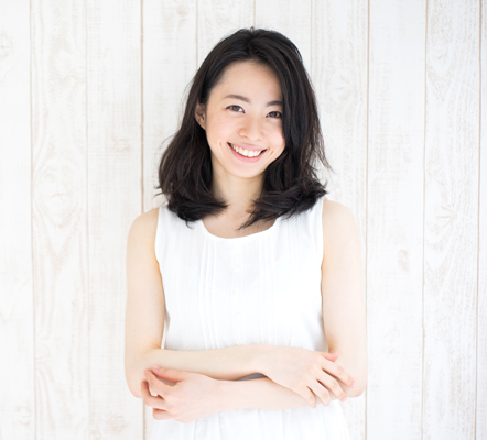 blog dysport woman smiling